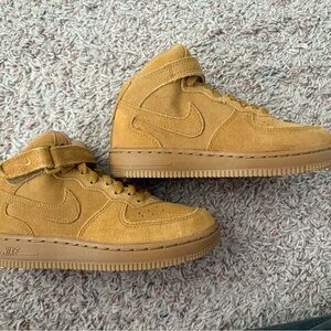 Nike Kids Tan High-Top Sneakers